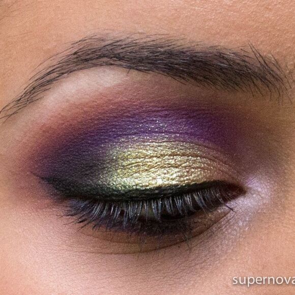 MAC DAZZLESHADOW -I LIKE TO WATCH GREEN GOLD- METALLIC SHIMMER - Picture 6 of 15